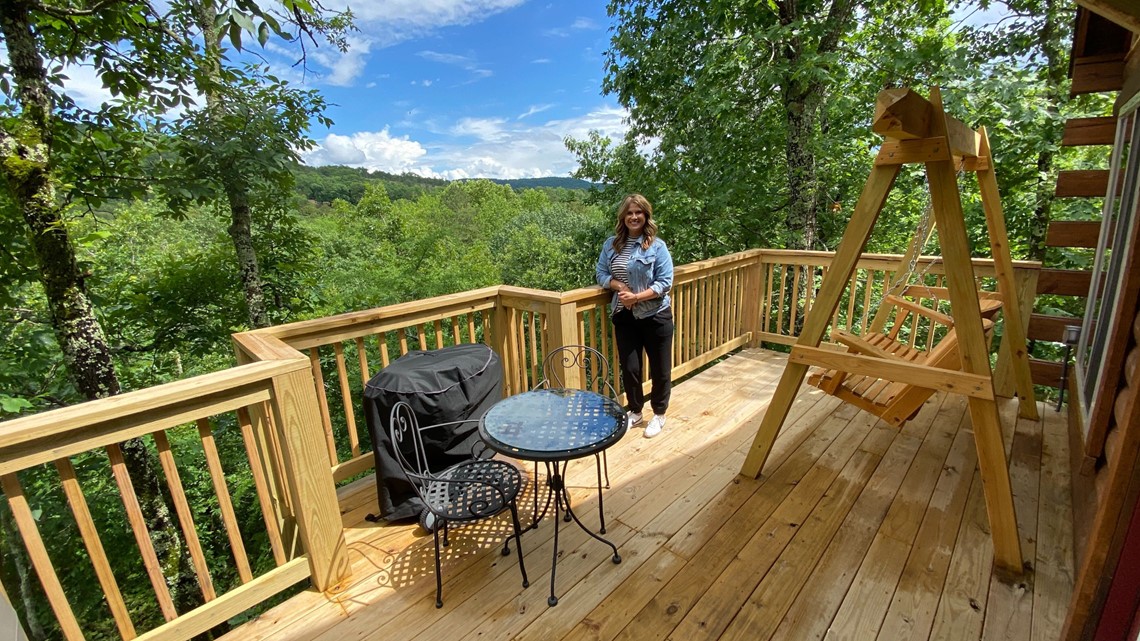 You can enjoy luxurious tree houses built 20 feet in the canopy of the