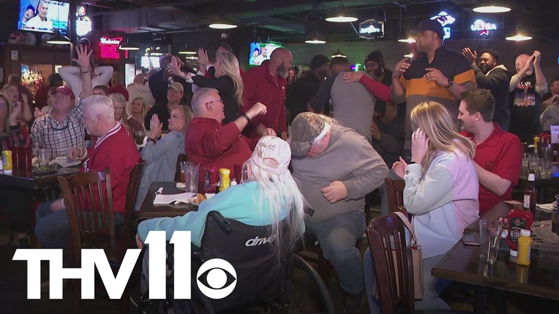 Razorback weekend win good for business in Central Arkansas