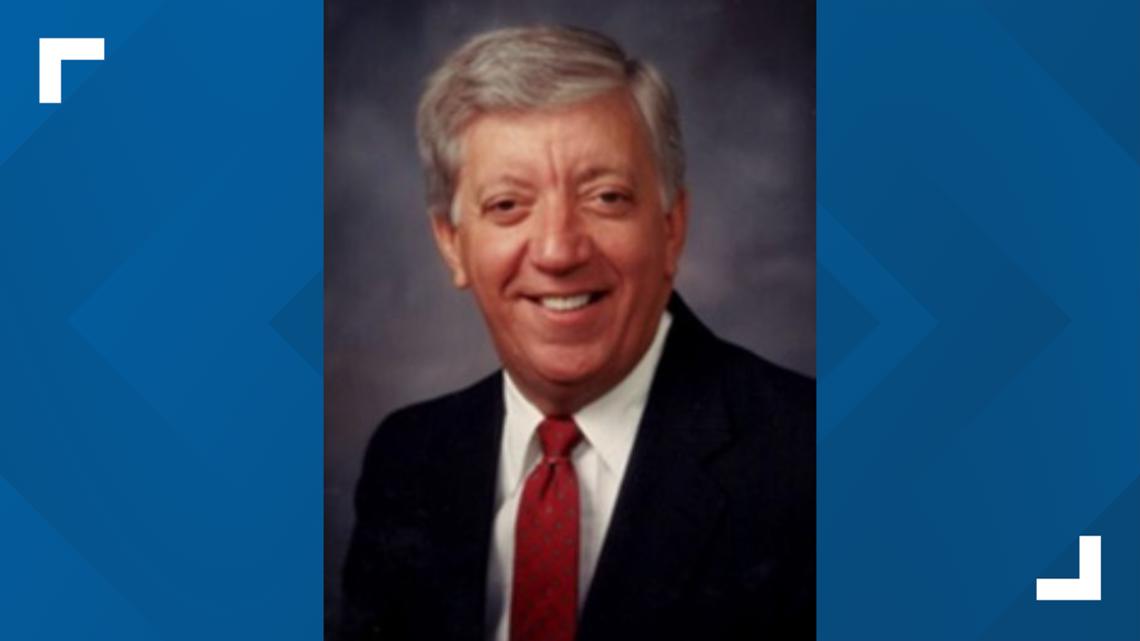 Former KTHV Anchor, News Director Charles 'Chuck' L. Kelly dies at 88