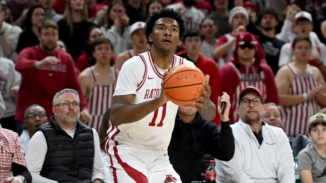 Arkansas forward Karter Knox to enter transfer portal | thv11.com