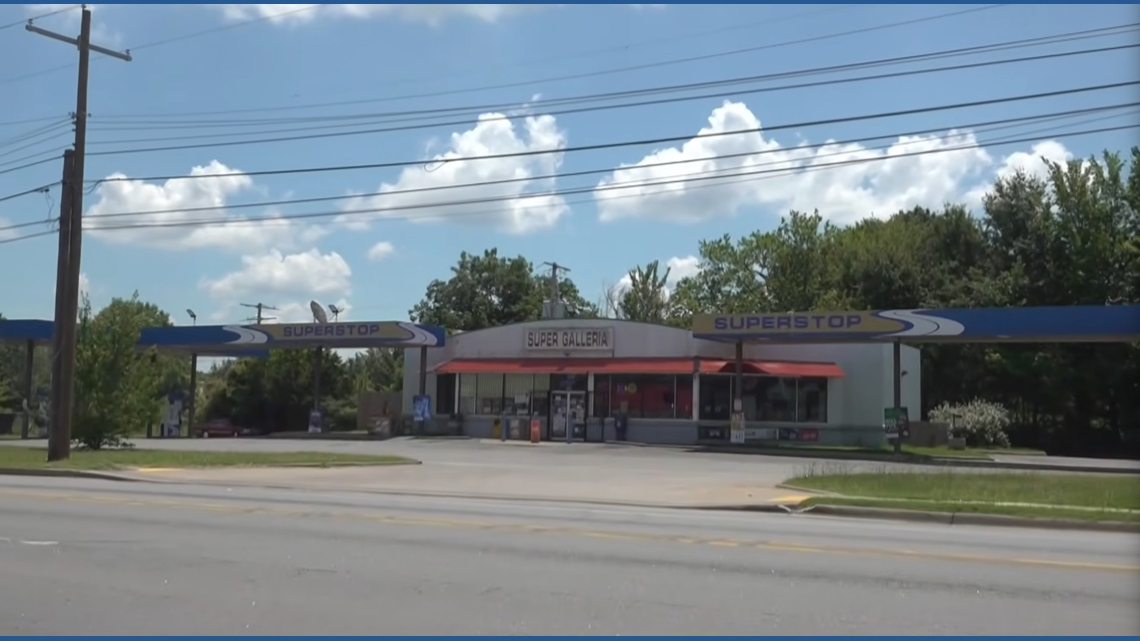 Little Rock gas station remains open amid social media boycott calls over safety concerns
