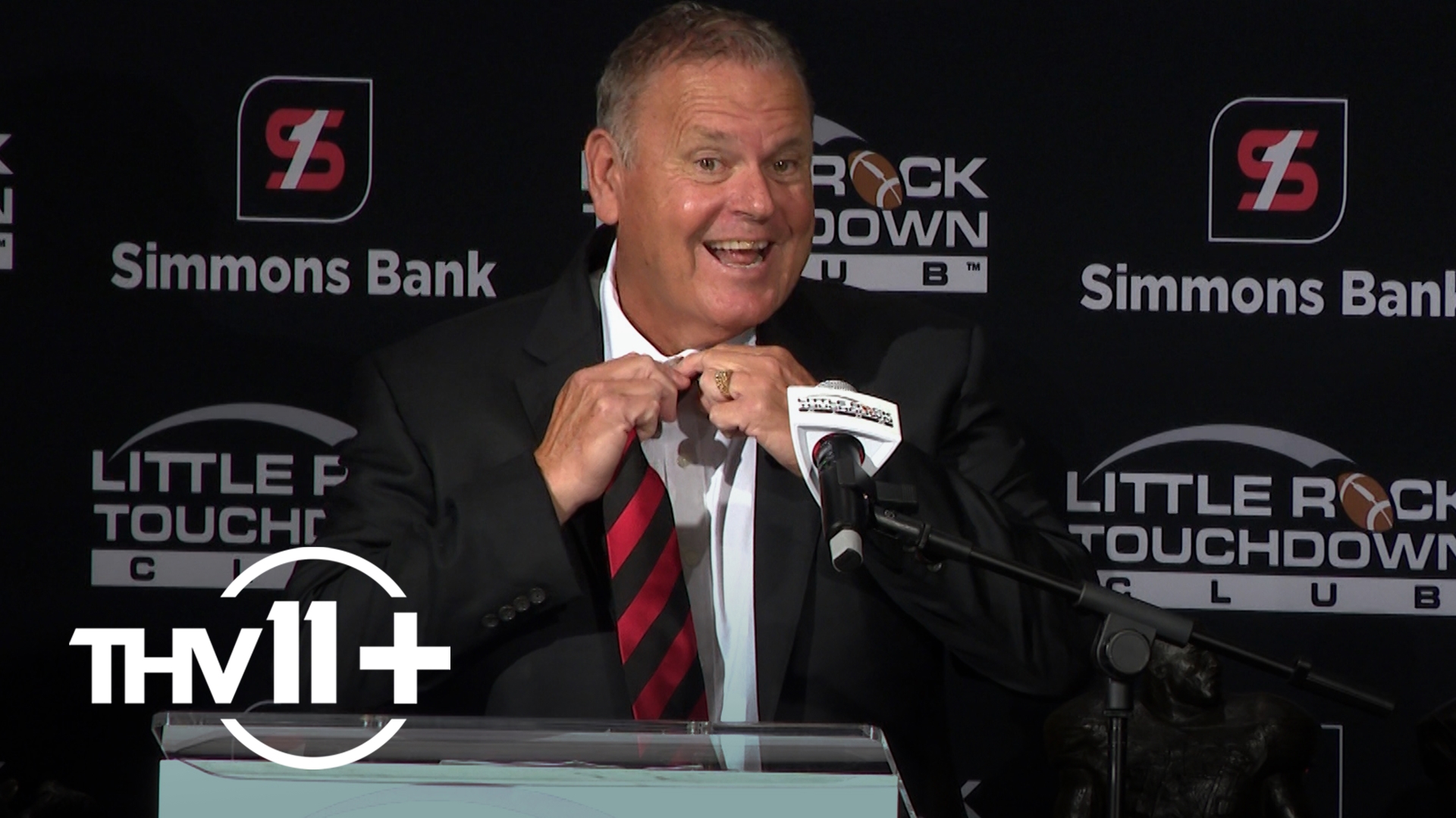 Coach Sam Pittman talked to the Little Rock Touchdown Club about the upcoming Razorbacks season and ripped off the same tie he wore last year.