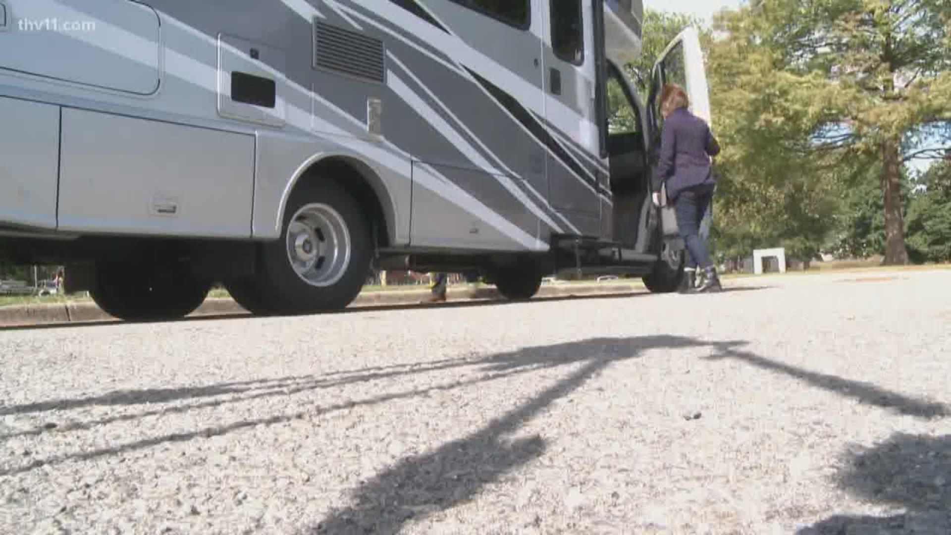 An Arkansas couple is packing up their life in hopes of changing others' lives- and hitting the road to a better community.