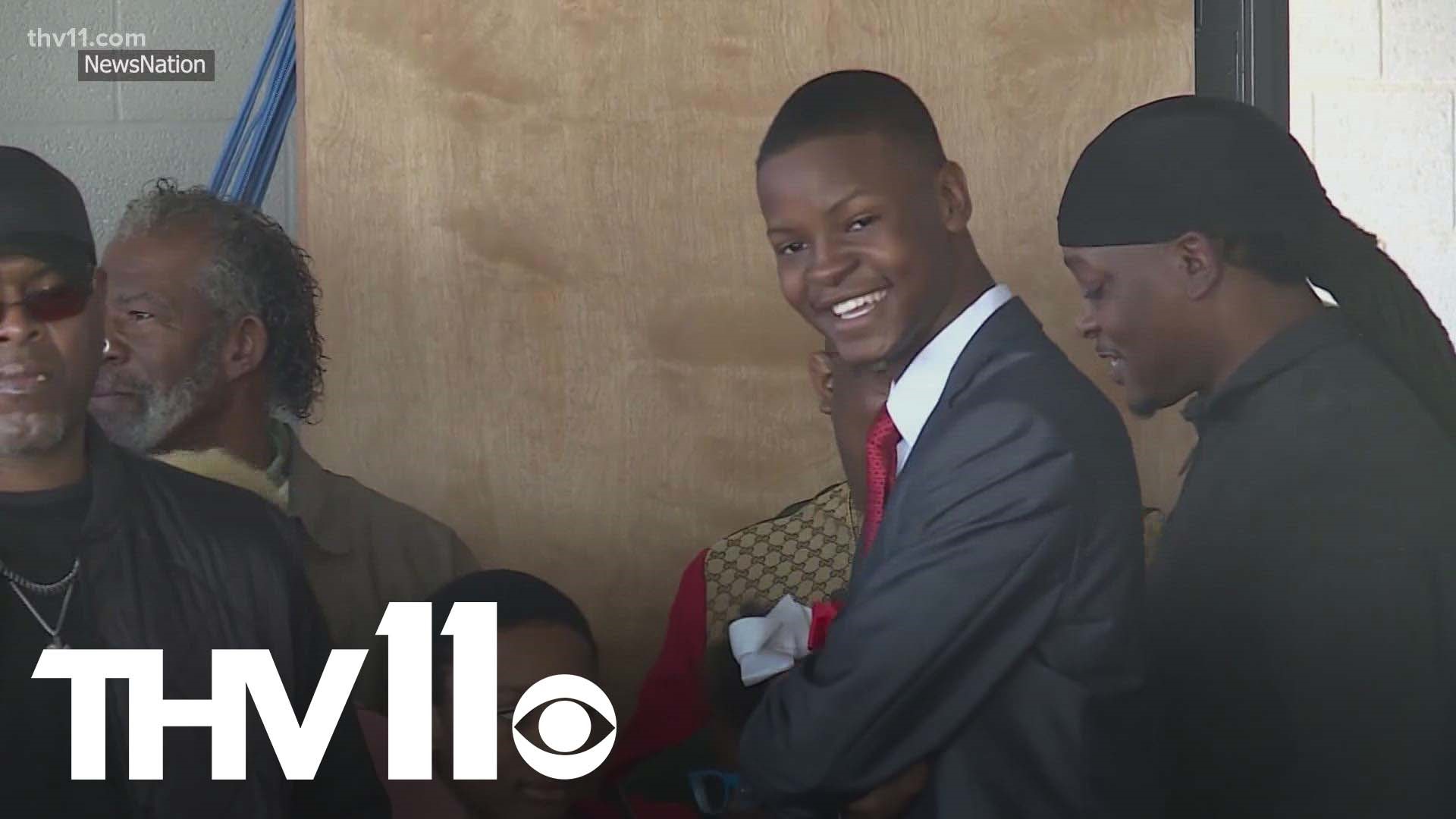 Mayor Jaylen Smith had his swearing-in ceremony at the Crittenden County Courthouse Sunday.