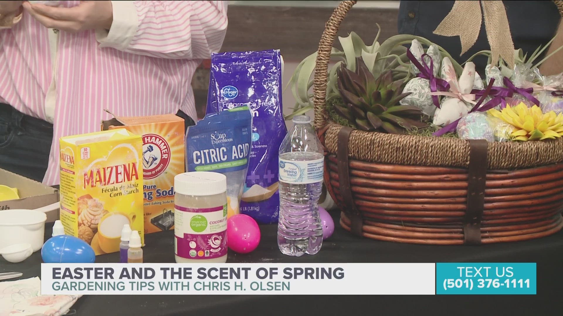 Chris H. Olsen shows us how to bring in the smells of spring with bath bombs and scented fabric bags.