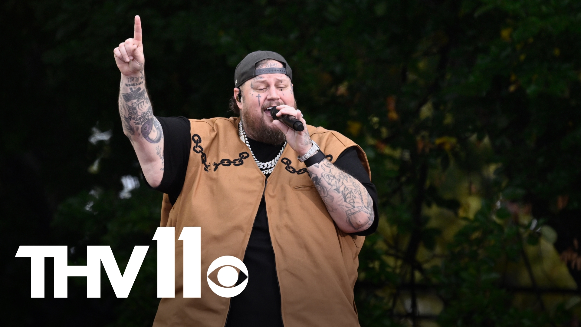 Today only, Grammy-nominated singer-songwriter Jelly Roll is offering the people of Little Rock a free meal from Gus's World Famous Fried Chicken.