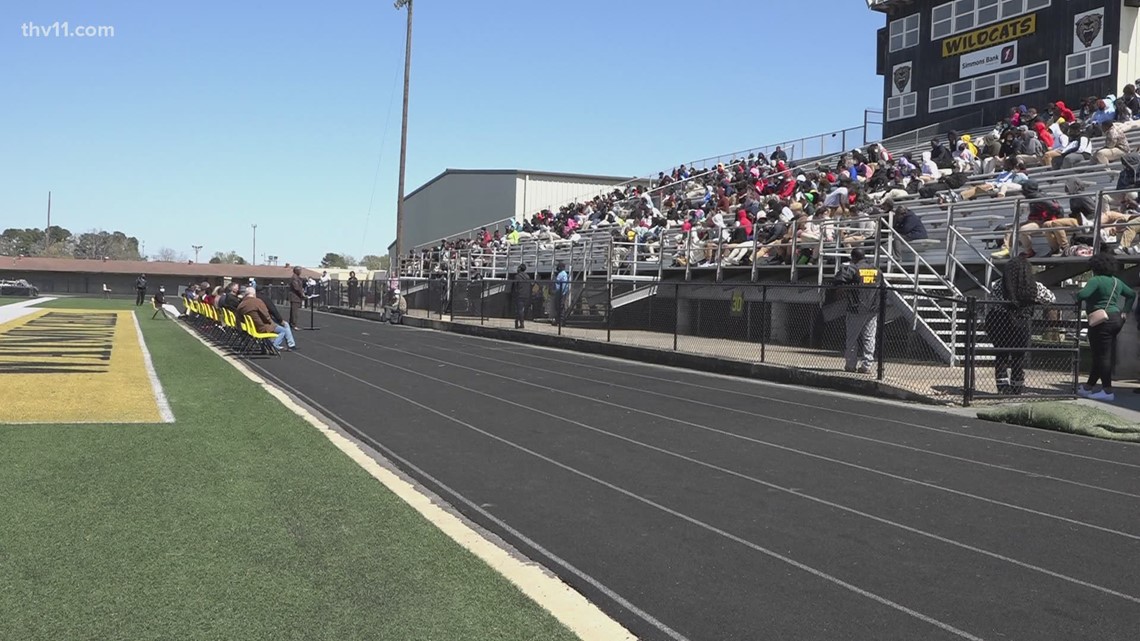 Pine Bluff leaders urge Watson Chapel students pledge no violence