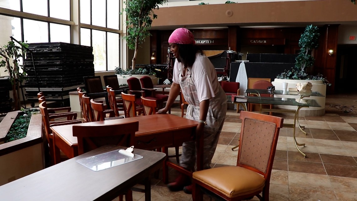 Plaza Hotel in Pine Bluff selling items for good cause - Vimarsana News