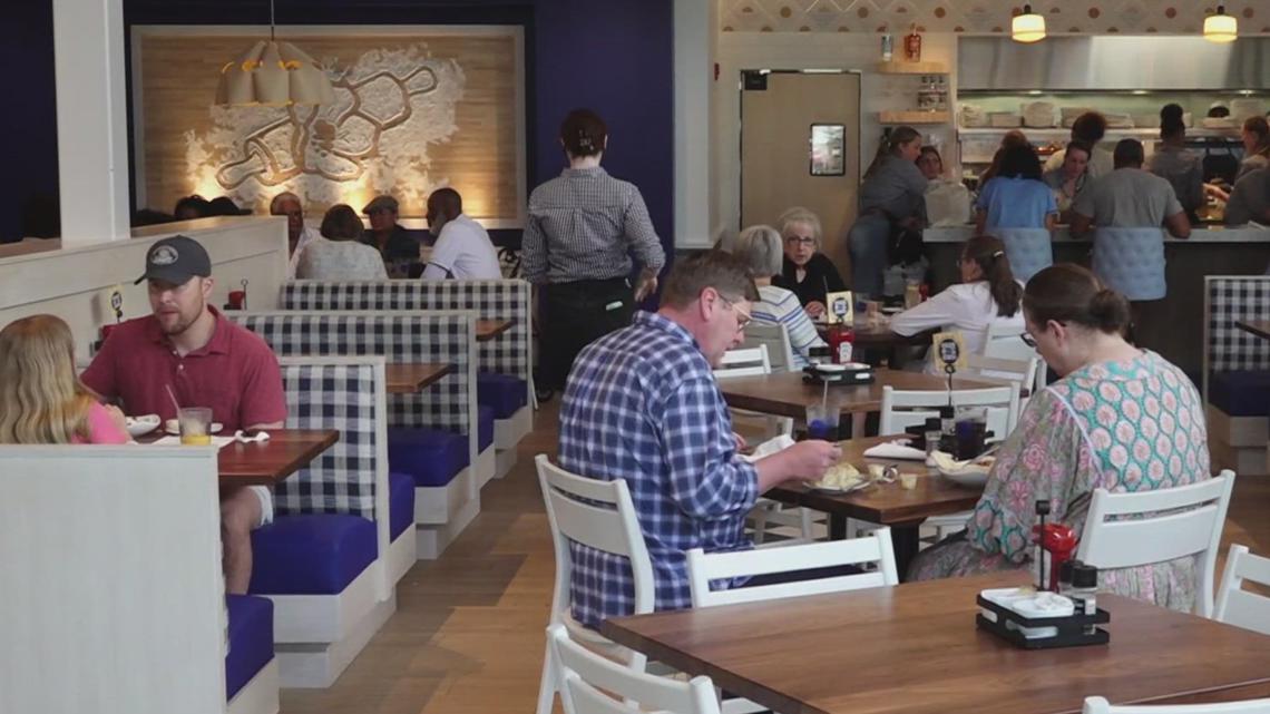 Popular Arkansas breakfast restaurant opens Little Rock location - Vimarsana News