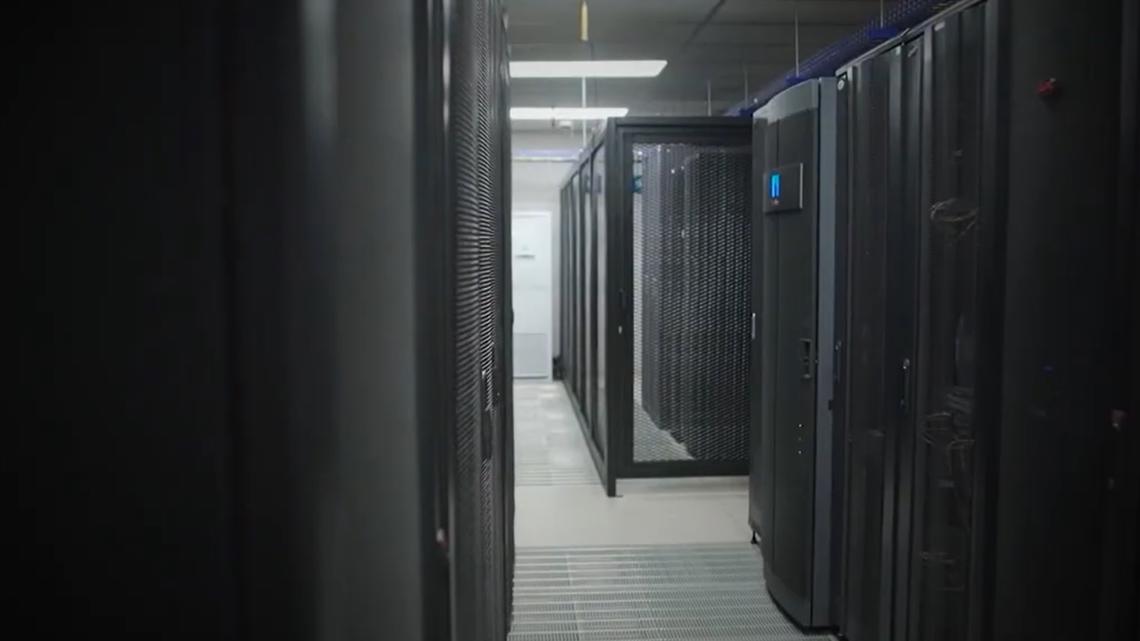 "We just don't want 'em" | Little Rock residents gather to discuss AI data centers