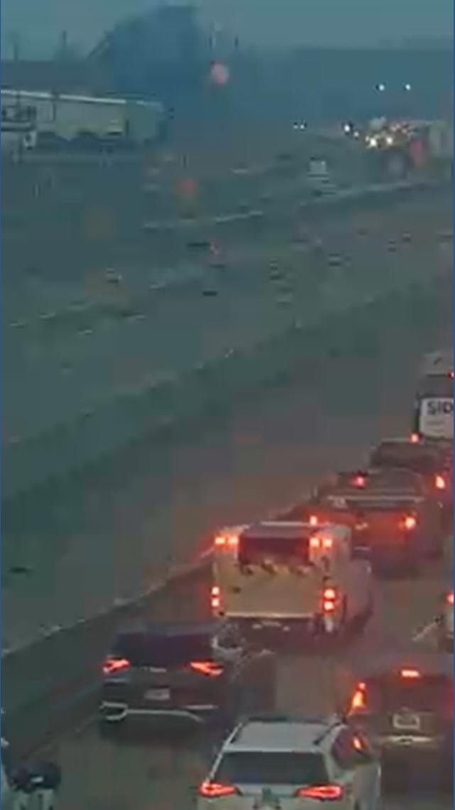 Traffic cleared on I-57 southbound in Jacksonville after multi-vehicle ...