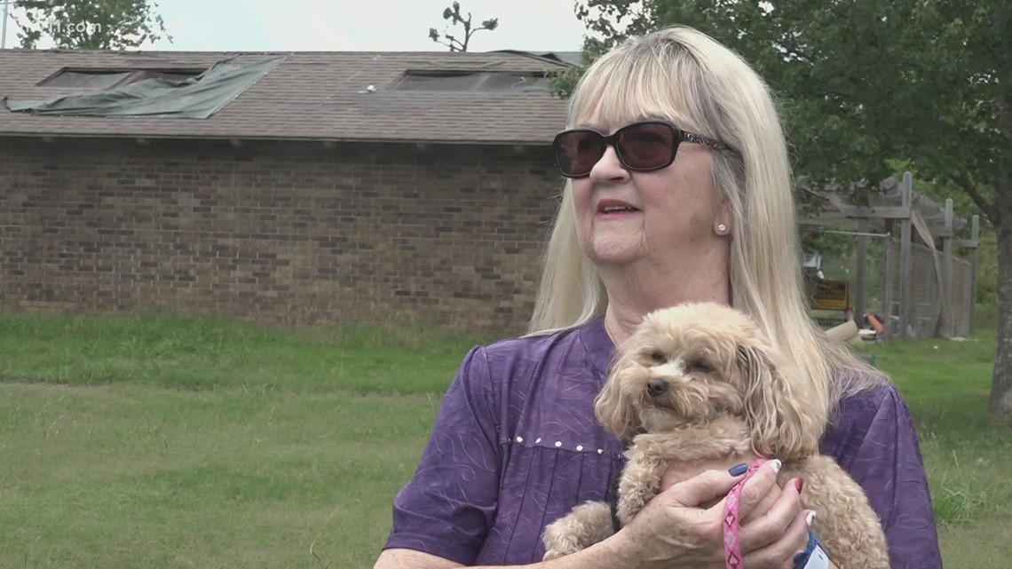 Community Rallies To Clean Up Walnut Valley s Park Post Tornado Thv11 community-rallies-to-clean-up-walnut-valley-s-park-post-tornado-thv11
