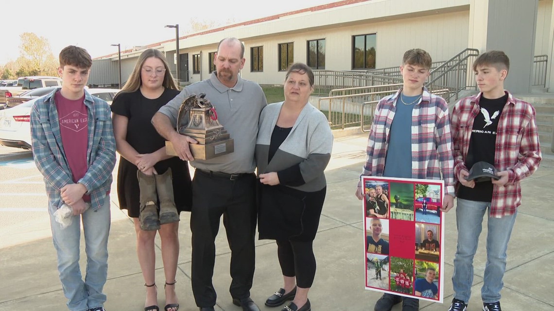 Arkansas State Parole Board hears testimony from Brayfield Family - Vimarsana News