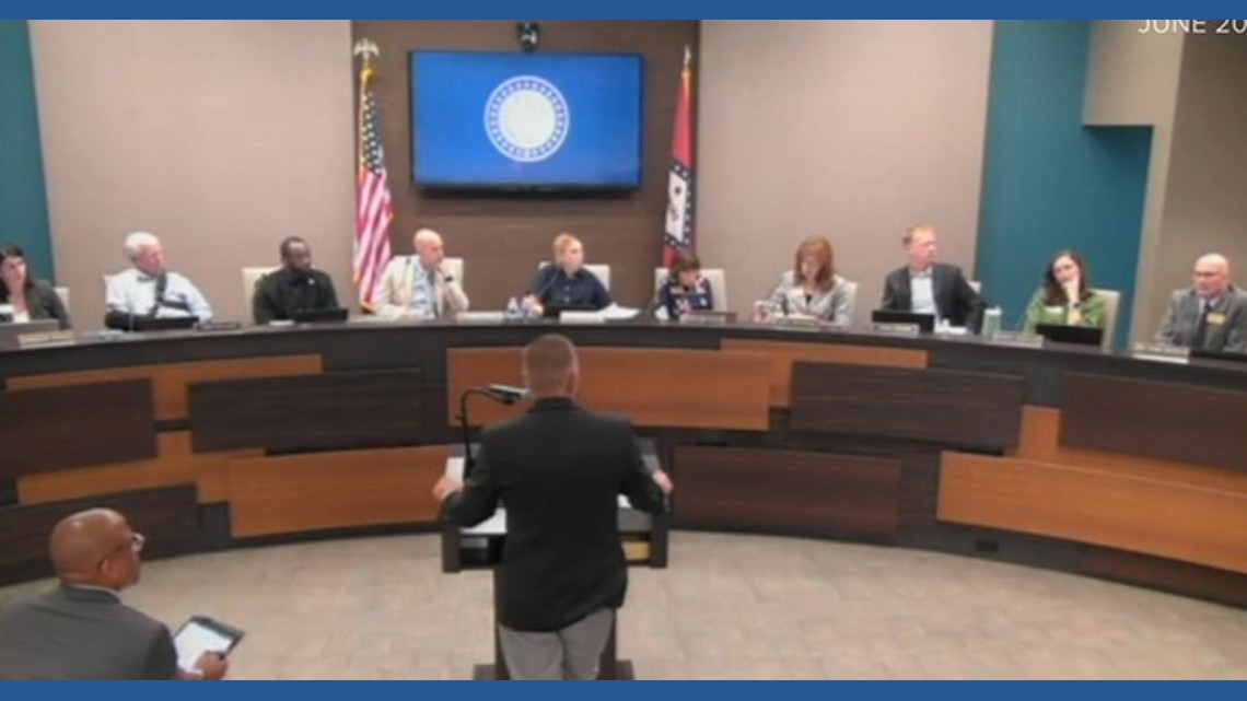Judge lifts Quitman football coach's one-year-suspension | thv11.com
