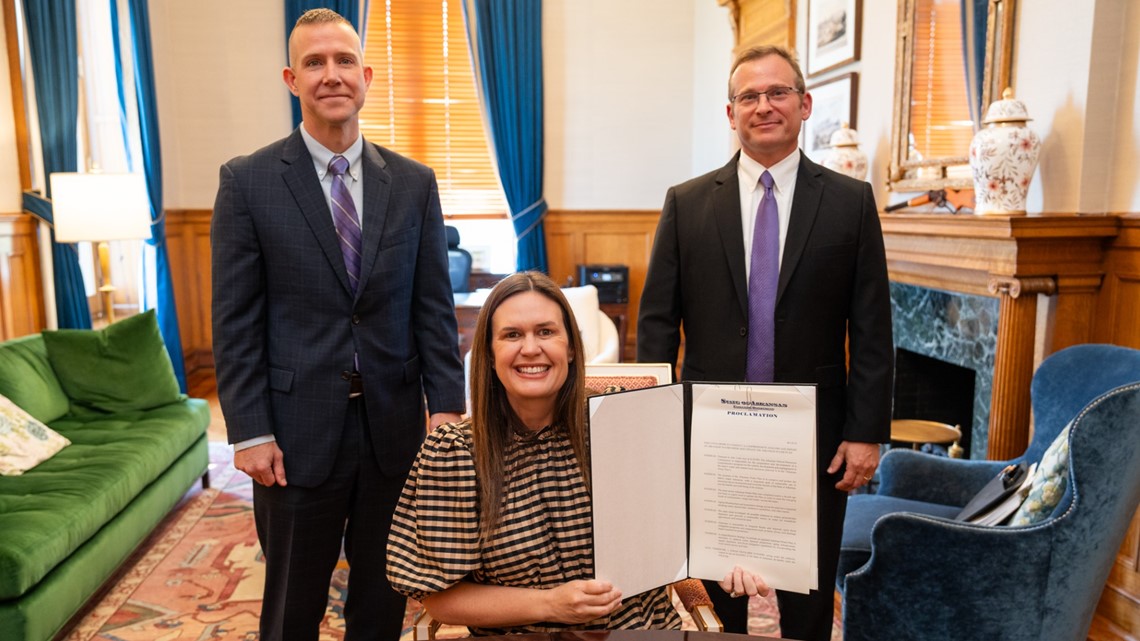 Governor issues executive order to review state's water needs | thv11.com