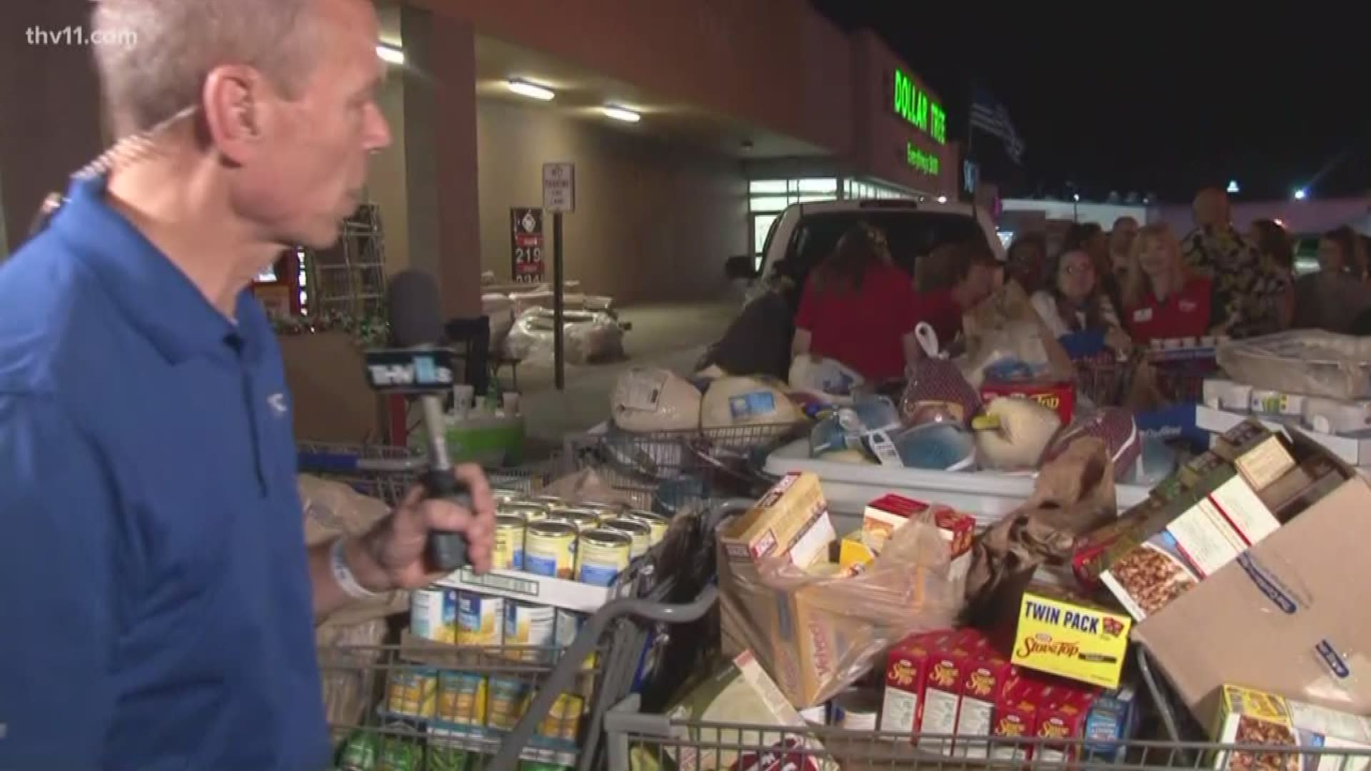 THV11's Craig O'Neill was live at the Kroger in Jacksonville collecting donations to feed Arkansas veterans this Thanksgiving.