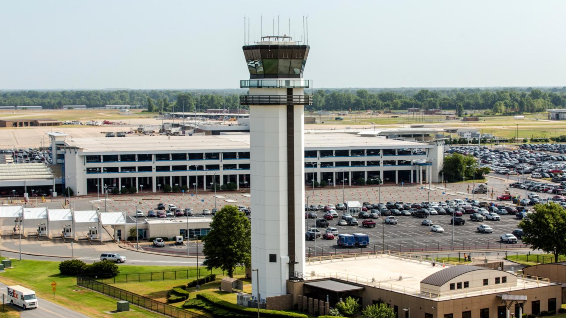 Clinton National Airport appoints new executive director | thv11.com