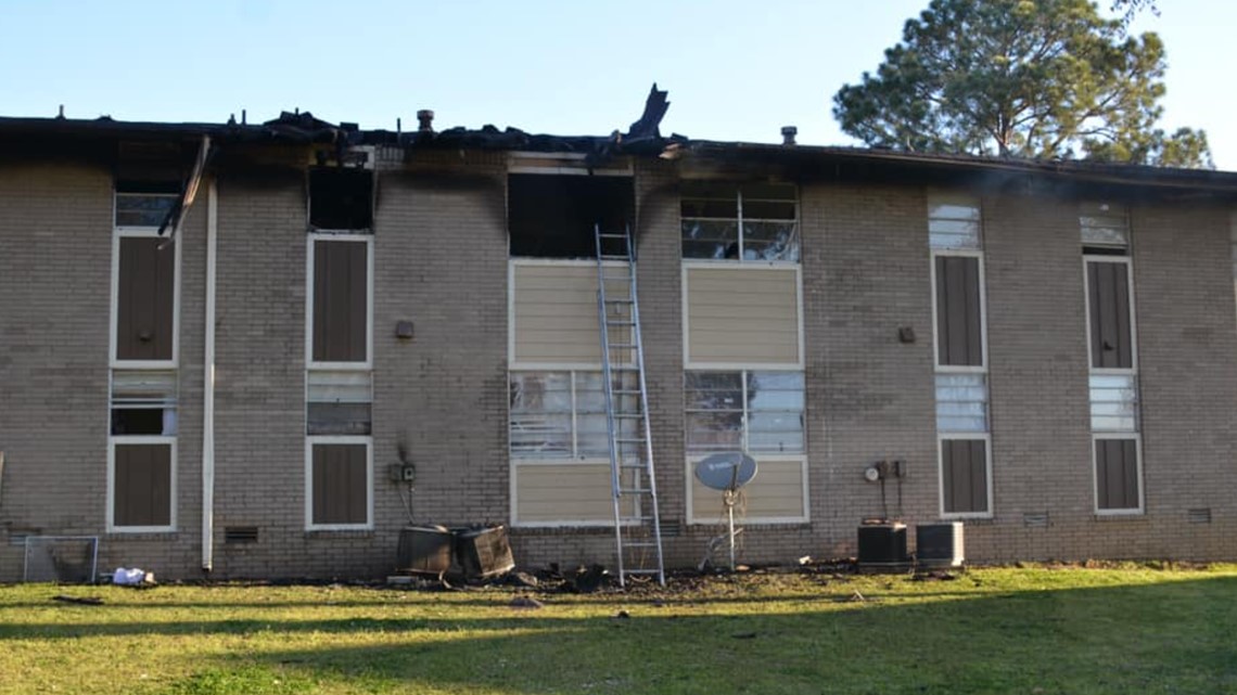 Three children, 2 adults die in Little Rock apartment fire
