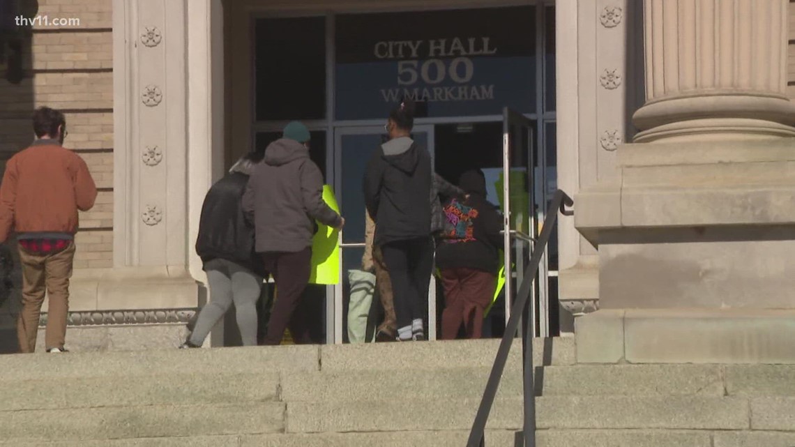 Tenants at Big Country Chateau ask City of Little Rock for help - Vimarsana News