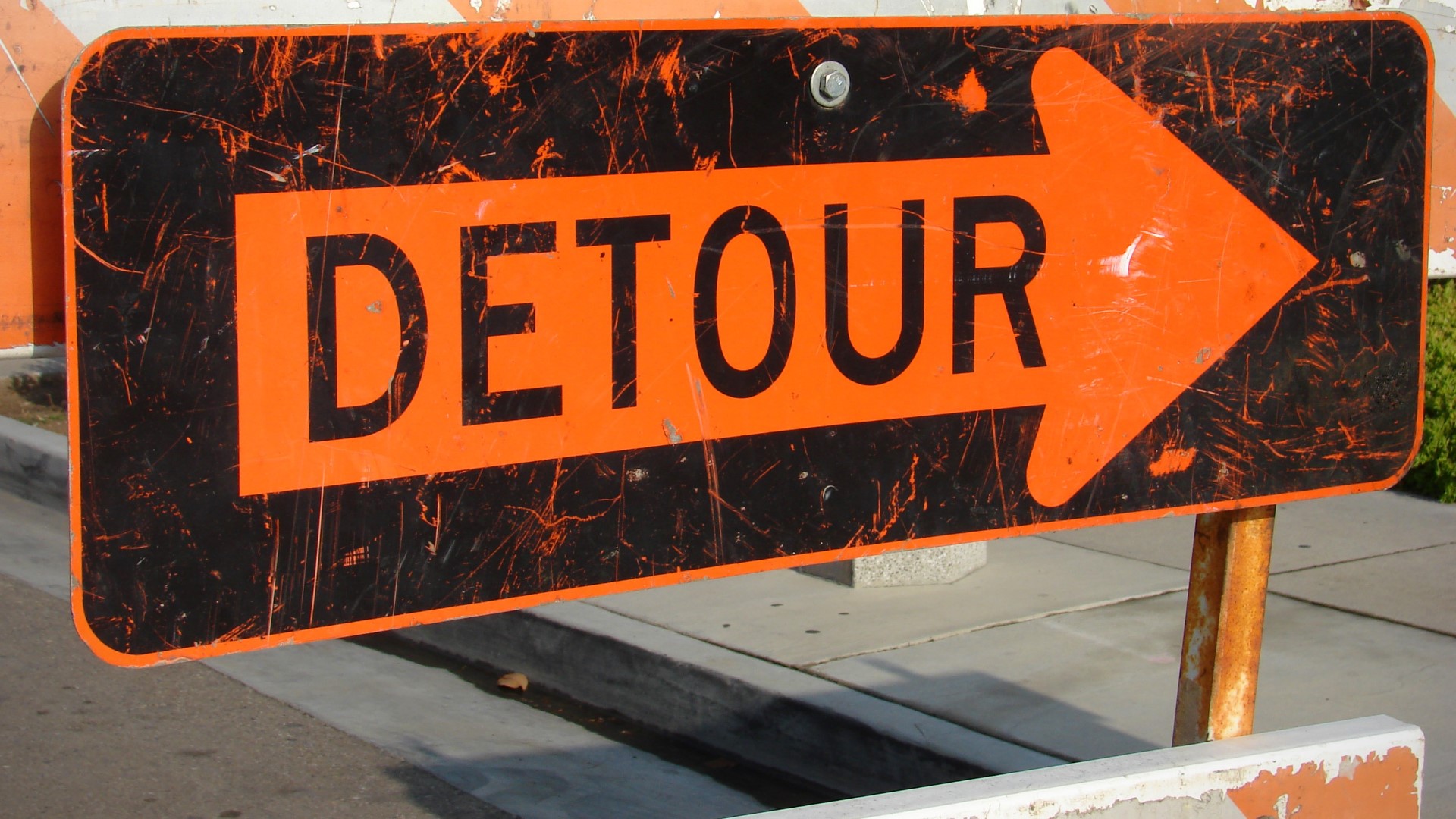 ARDOT crews are preparing to demolish the I-30 bridge, which will require two temporary full closures of Broadway Street in North Little Rock on Jan. 13 and Jan. 20.