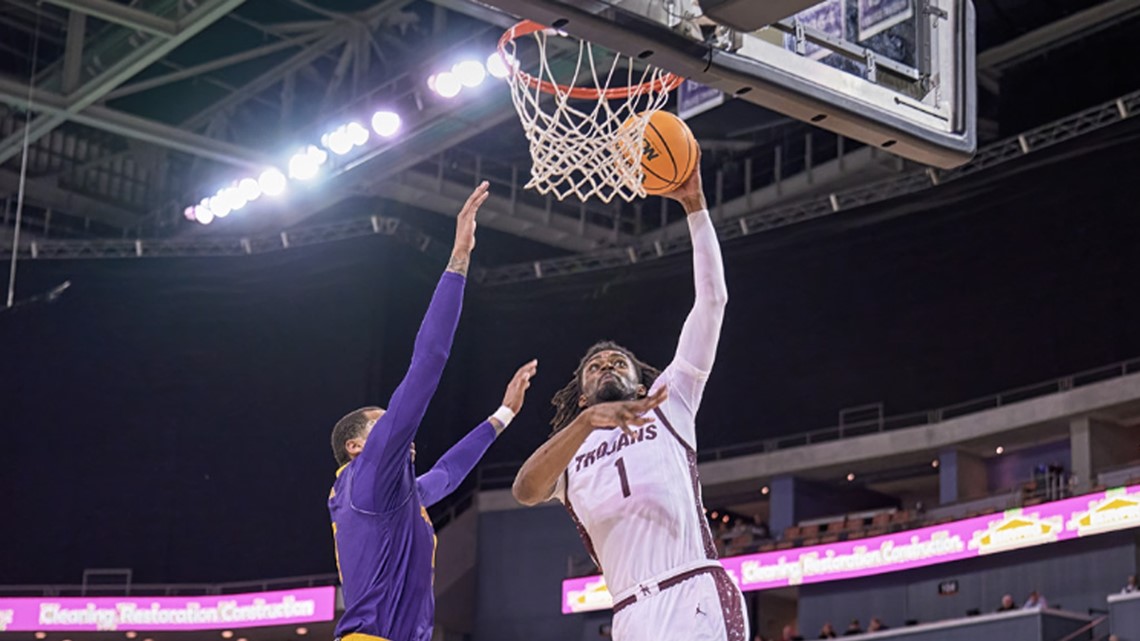 Little Rock handles Western Illinois in OVC Tournament semifinals - Vimarsana News