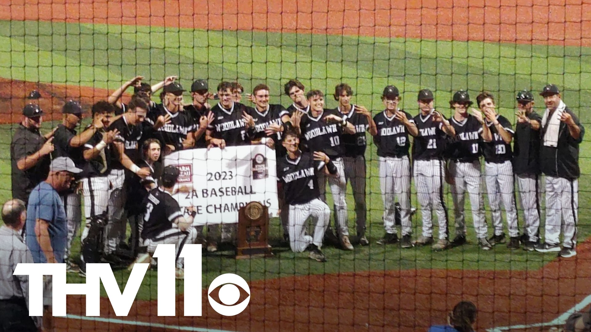 The Woodlawn Bears defeated Palestine-Wheatley 3-2 to capture their third consecutive state championship.