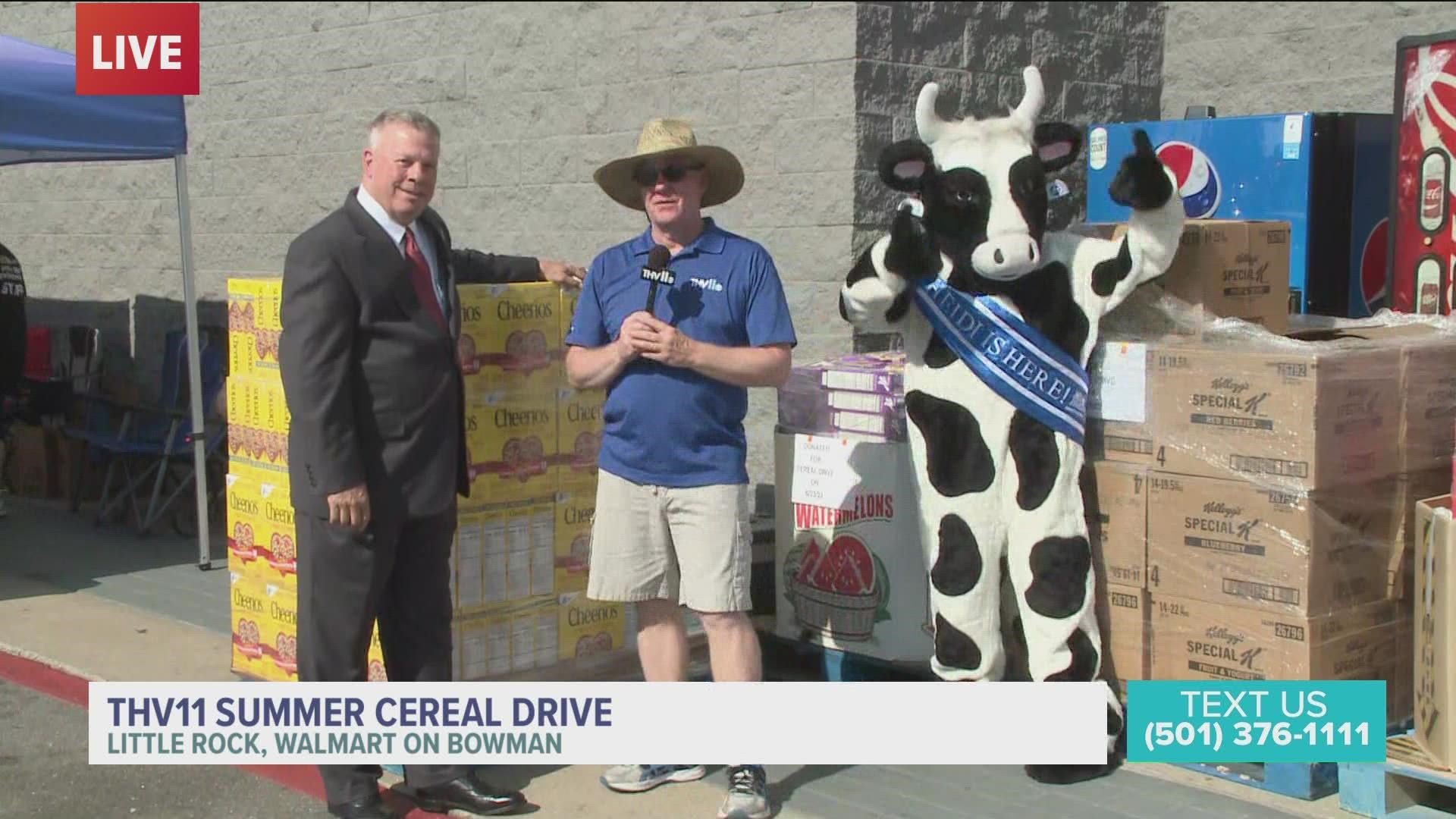 Chief Cereal Officer Tom Brannon back out in the community today as he collects cereal for hunger Arkansas kids.