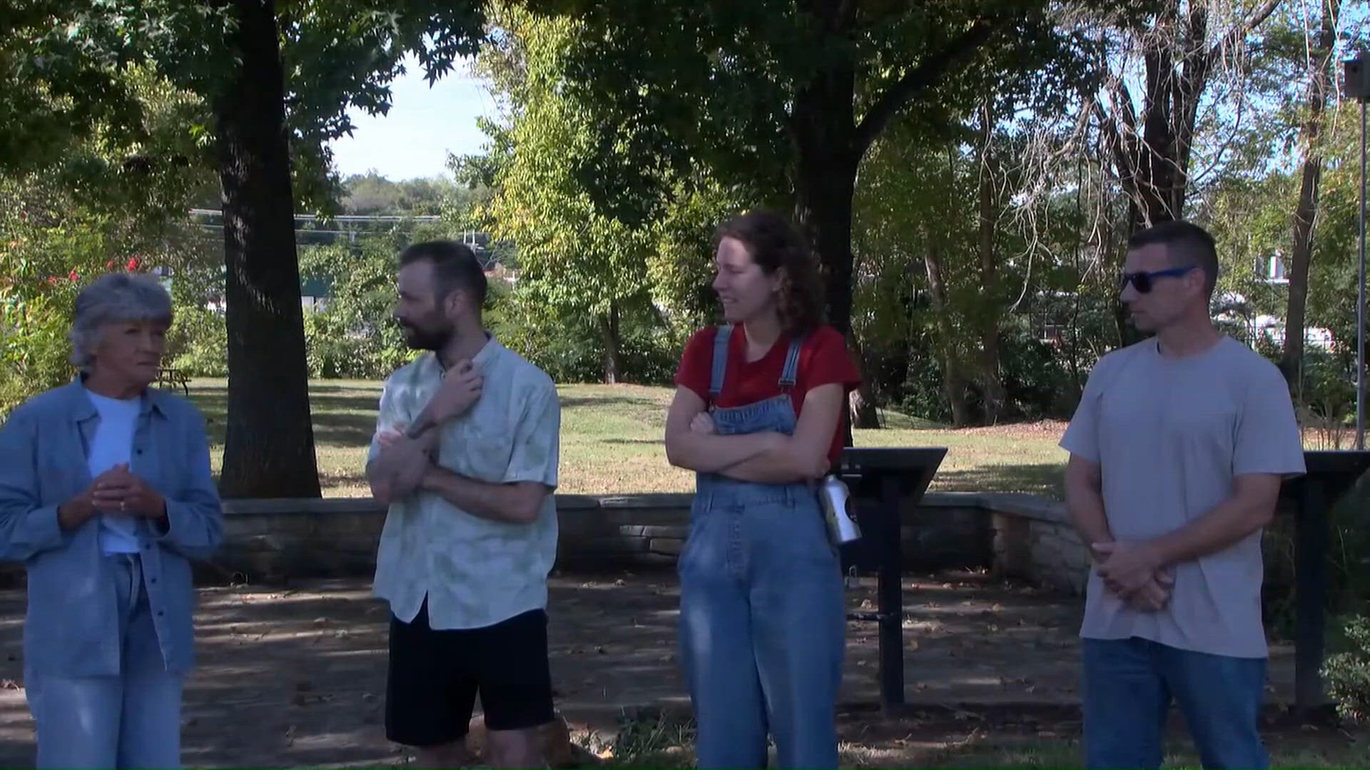 Arkansas Streams Residents at the Arkansas-Missouri border protest data center near ...