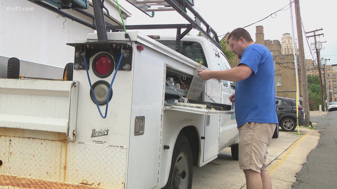 Hot Springs city manager hopes wage increases will bring workers - Vimarsana News