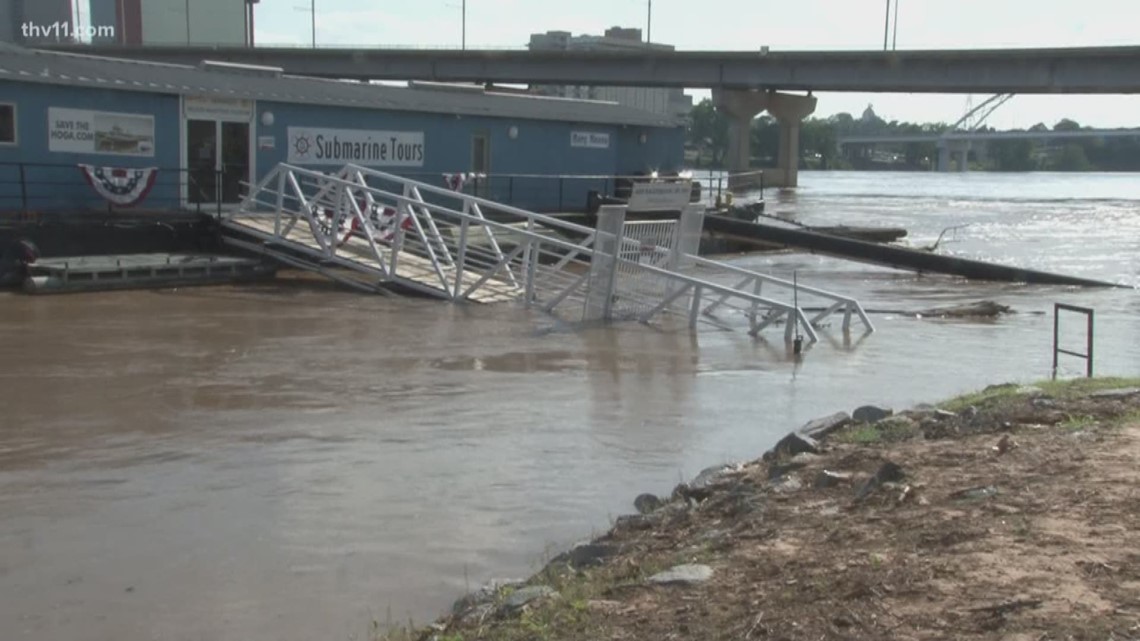 As water levels rise on Arkansas River, Little Rock residents wonder