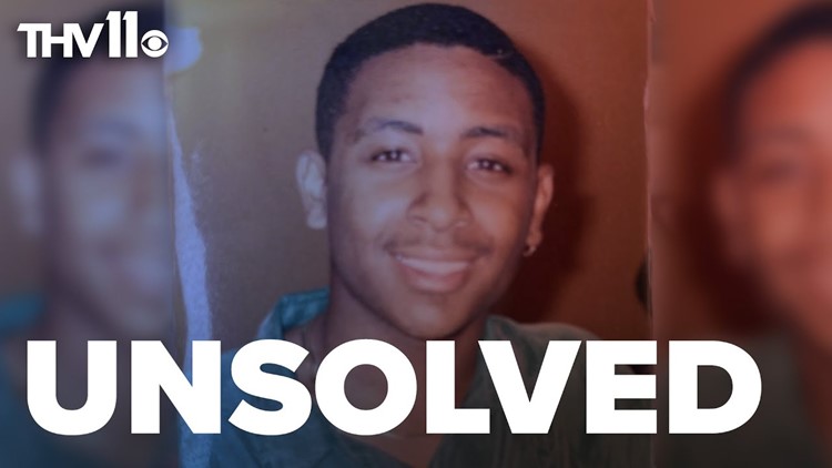 Teen killed by man wearing white gloves still unsolved 25 years later
