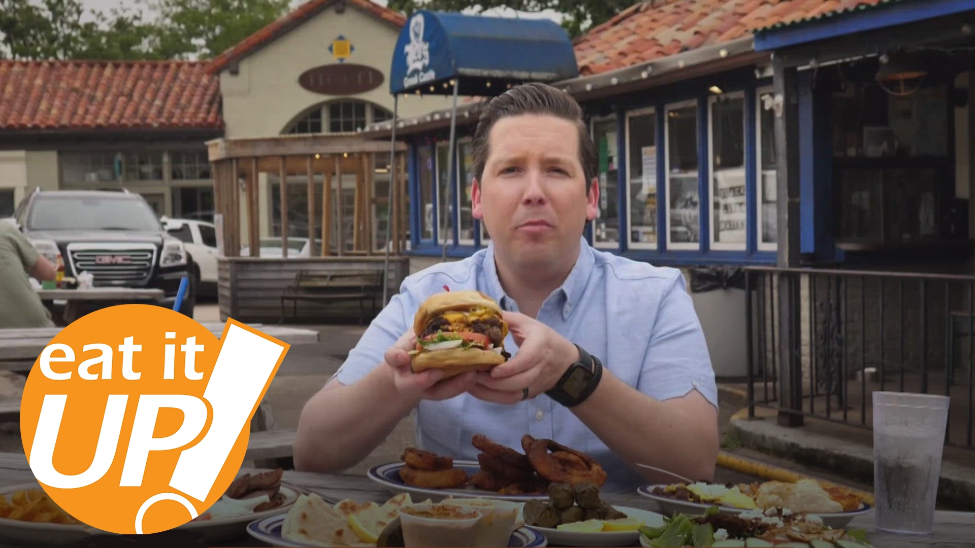 On this week's Eat It Up, Hayden Balgavy visits Leo's Greek Castle in Little Rock, a staple in the community with a rich history and consistently delicious food.