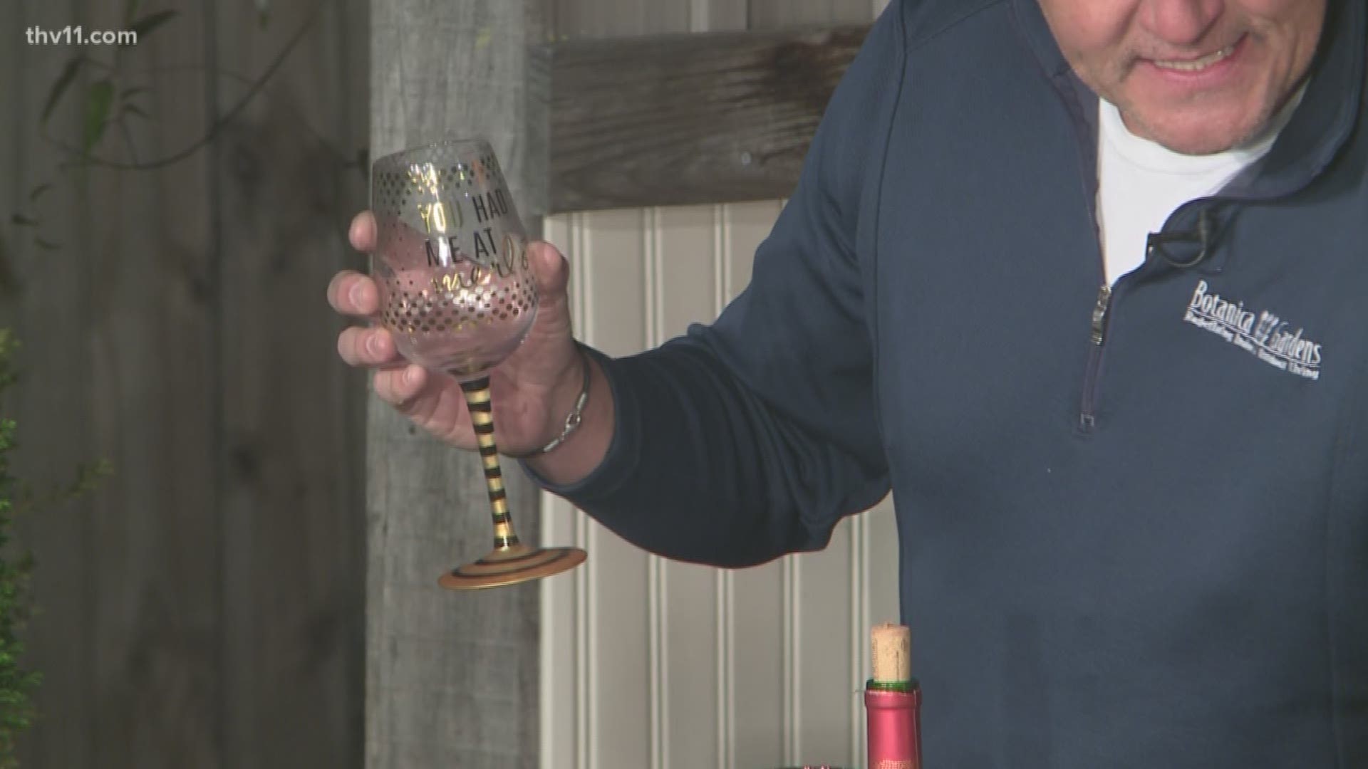 Chris H. Olsen shows us how to make personalized wine glasses for the holidays.