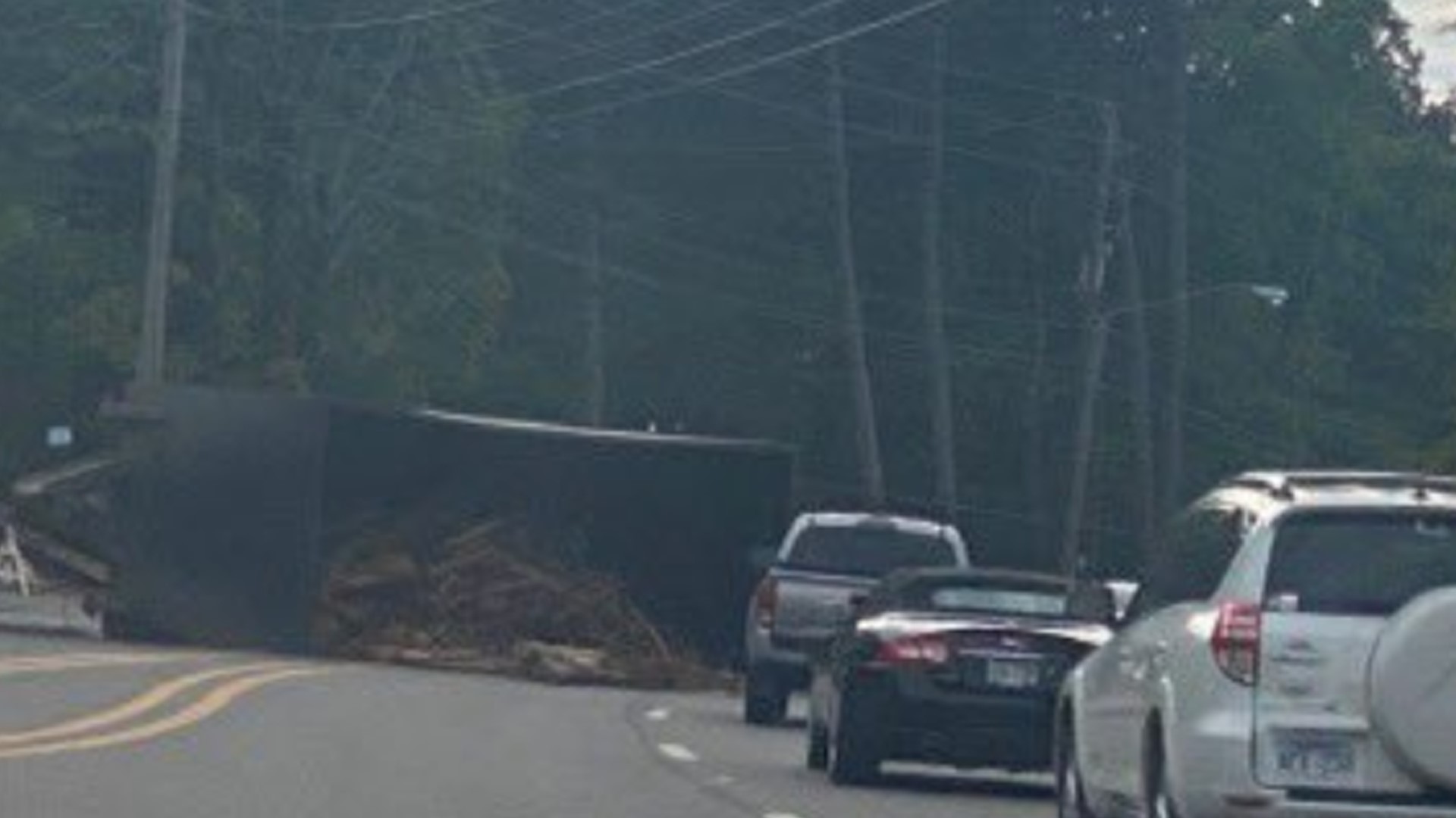 Overturned truck causes traffic delays on Cantrell | thv11.com