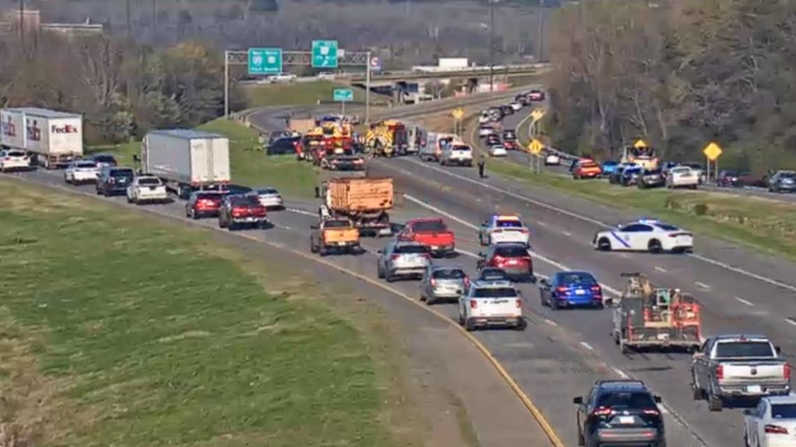 Traffic backed up on I-40 and I-440 | thv11.com