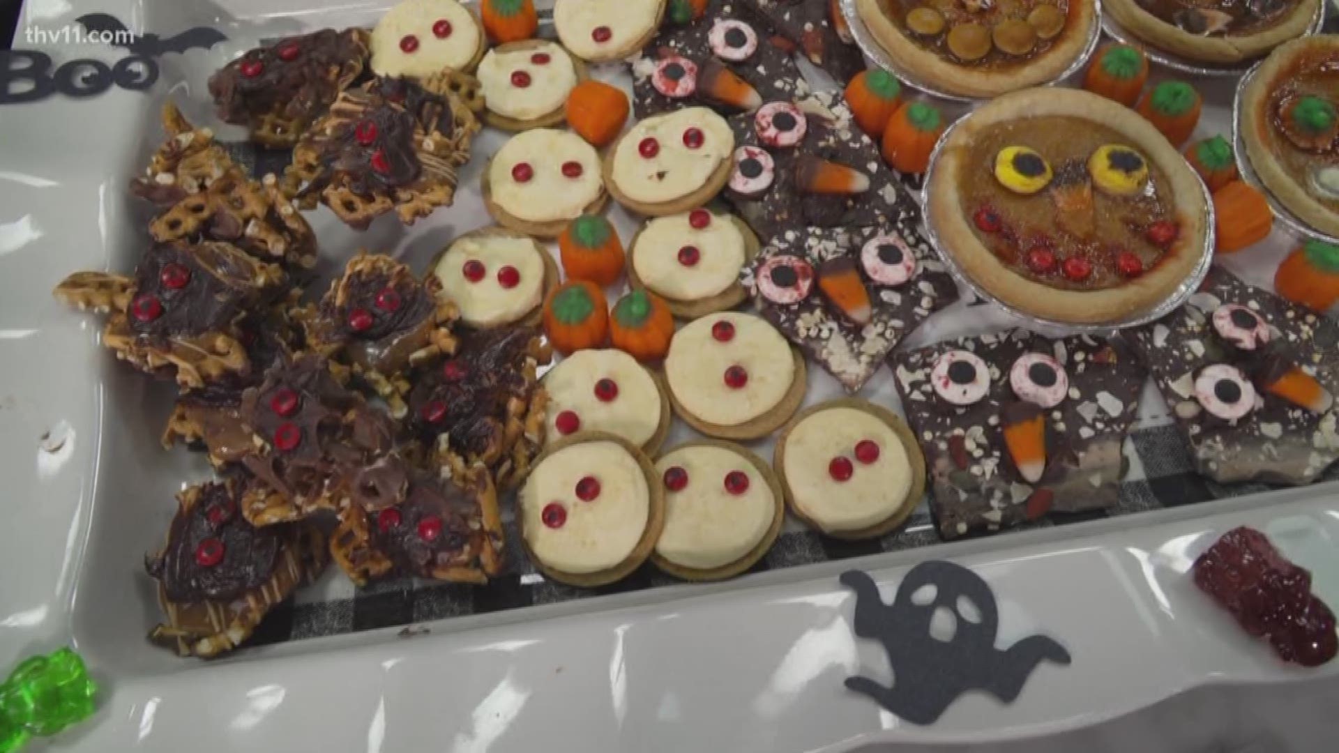 Pat Downs with Sweet Yellow Cornbread shared her last-minute treat ideas for Halloween.