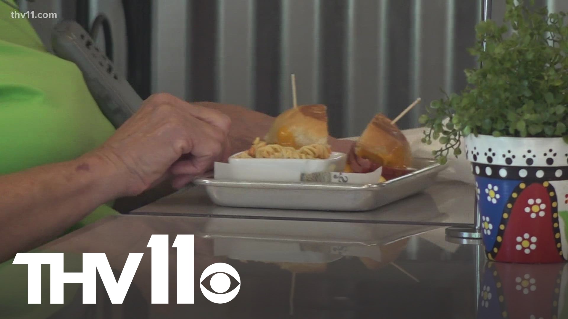 In an effort to reduce food waste, owners of an Arkansas restaurant have come up with a solution to get rid of leftovers without them going to waste.