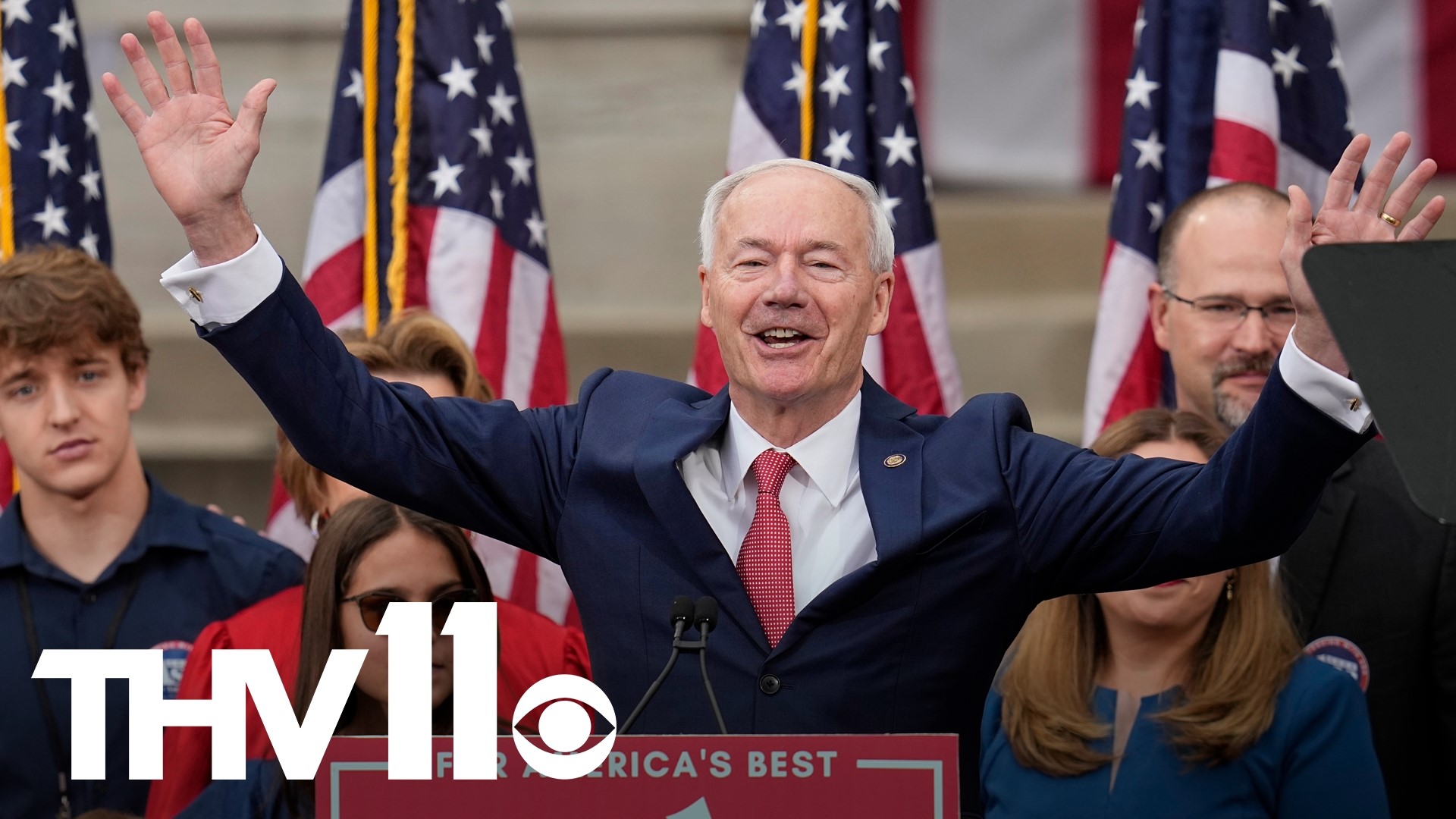 The former two-term governor of Arkansas pledged to be a leader who “will bring out the best of America” and says he stands alone in terms of his experience.