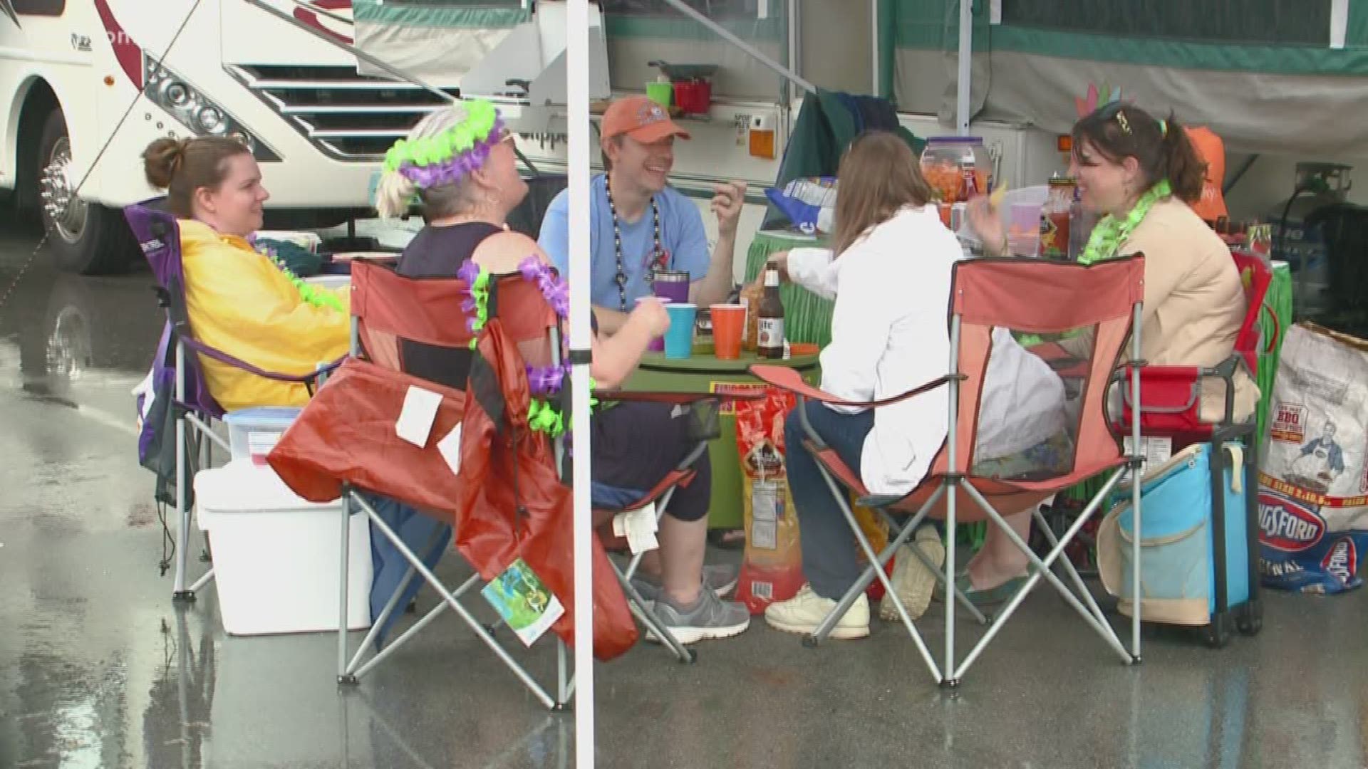 Despite today's rain, a lot of 'parrot heads' braved the weather and the flooding ahead of the Jimmy Buffett concert tonight.