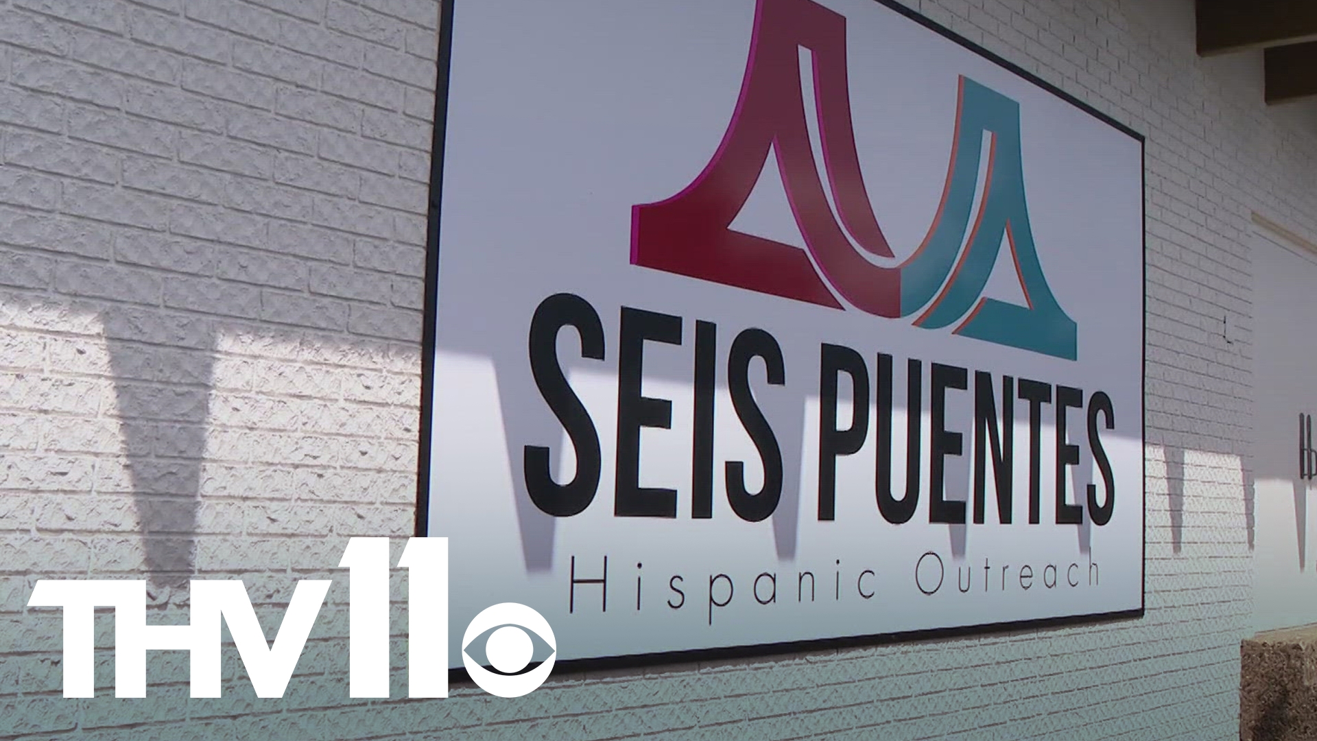 The Seis Puentes Hispanic Outreach Center in North Little Rock celebrated the grand opening and ribbon cutting of their new location.