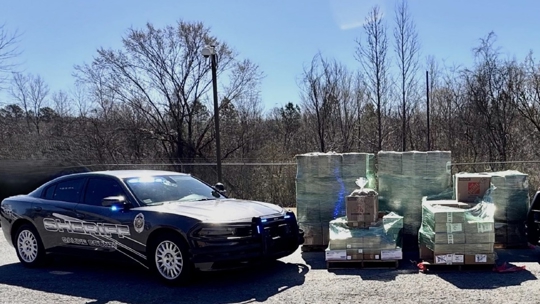 Saline County traffic stop leads to seizure of nearly 3,000 pounds of ...
