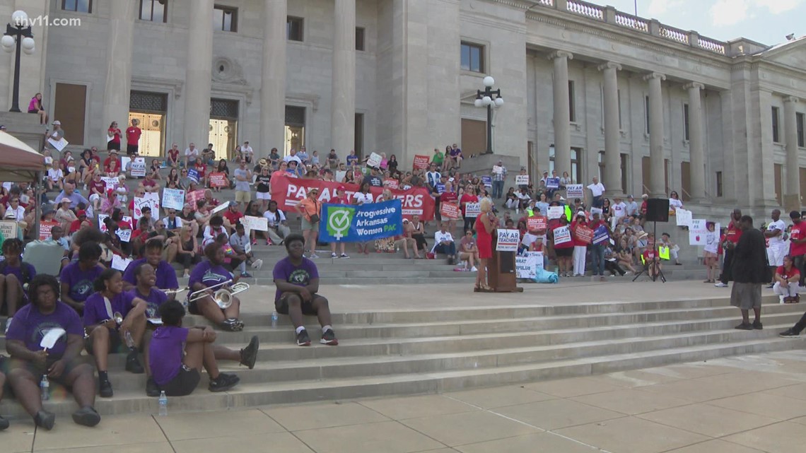 Teachers In Arkansas Rally For Pay Raises From Lawmakers | Thv11.com