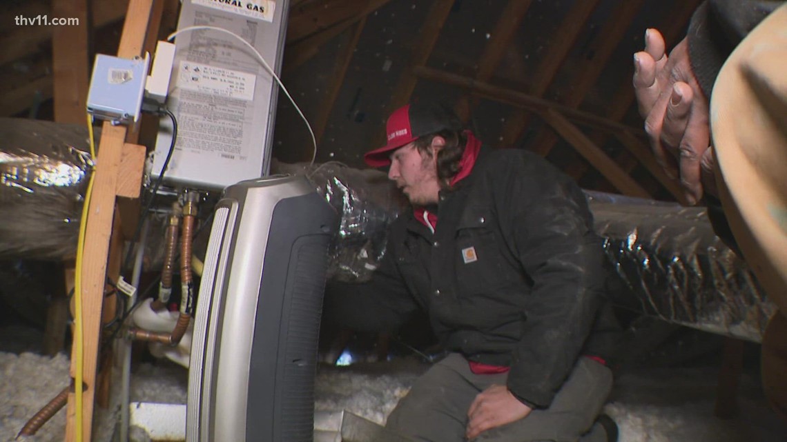 Plumbers in Arkansas answer calls after arctic blast - Vimarsana News