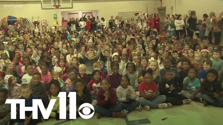 Craig O'Neill and the Reading Roadtrip visit Eastside Elementary