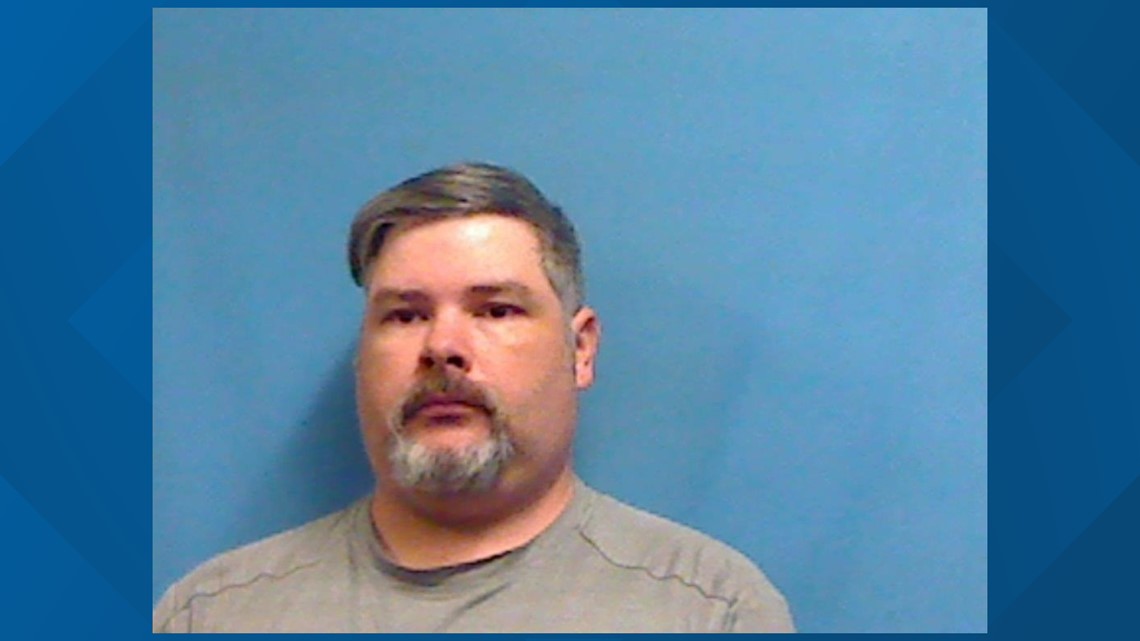 Arkansas man sentenced to life after raping minor over 300 times - Vimarsana News