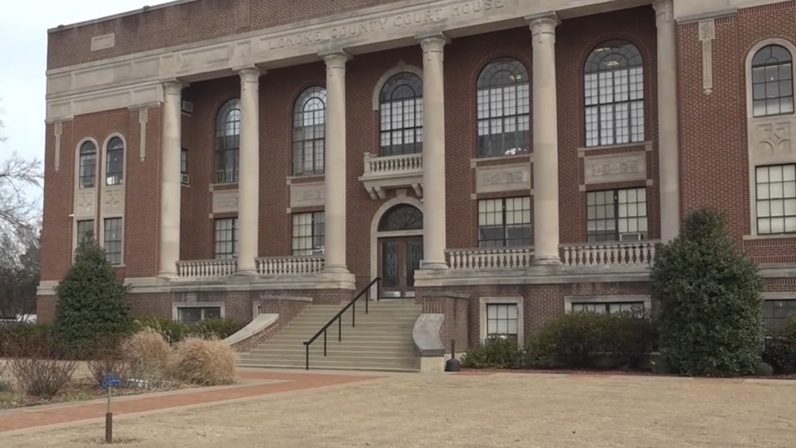 Resignation of Lonoke County election official causes concern amongst candidates