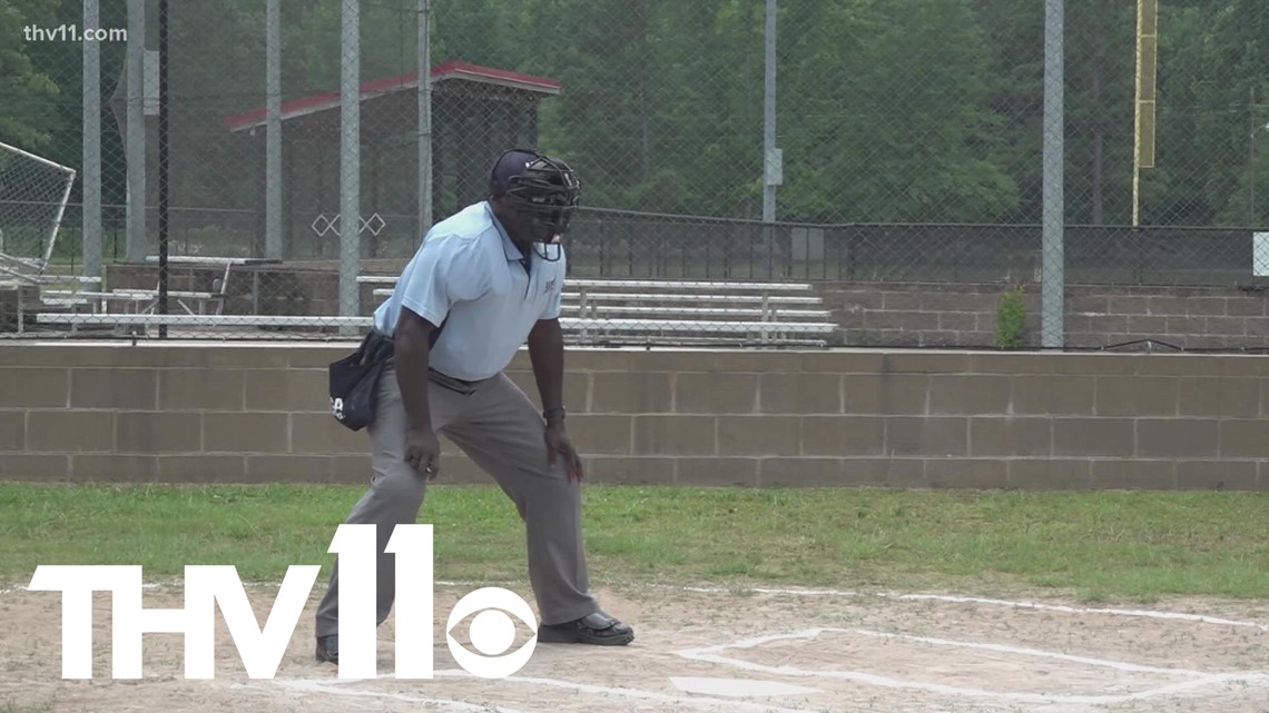 How umpires in Arkansas deal with summer heat