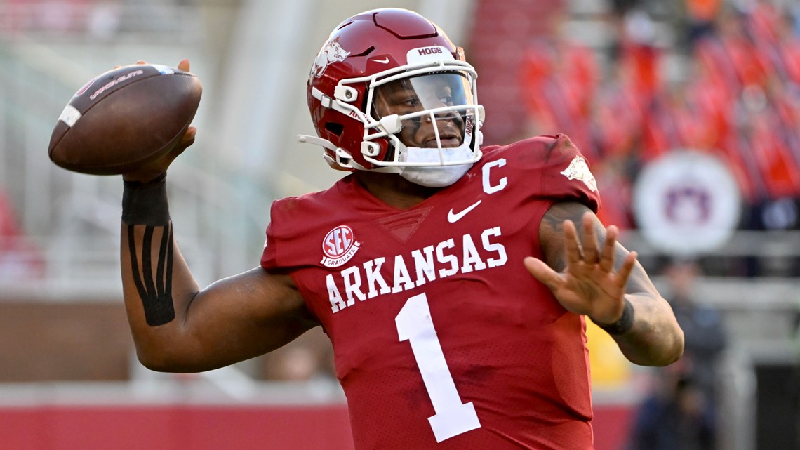 Arkansas QB KJ Jefferson announces plan to enter transfer portal - Vimarsana News