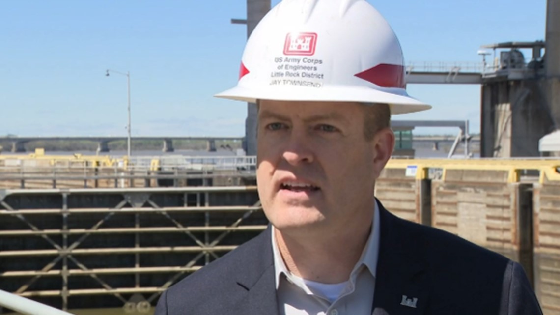 Arkansas crews show how they work to keep bridges safe - Vimarsana News