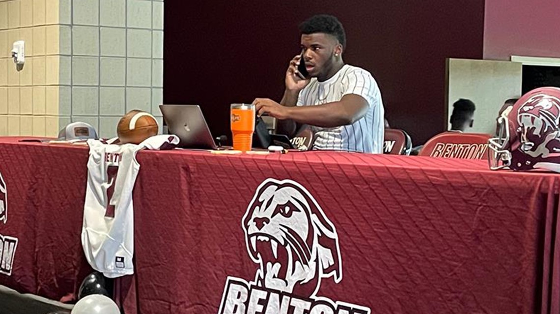 Arkansas Gets Commitment From 2024 4-star RB Braylen Russell | Thv11.com